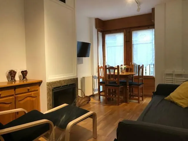 Apartamento Centro! Garaje Y Wifi!!